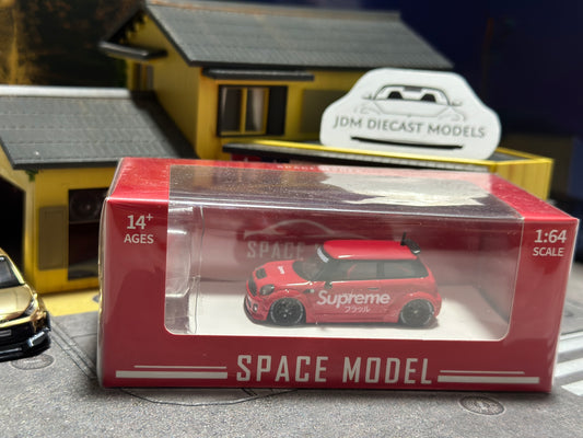 Space Model Mini Cooper Supreme With Bear Figurine