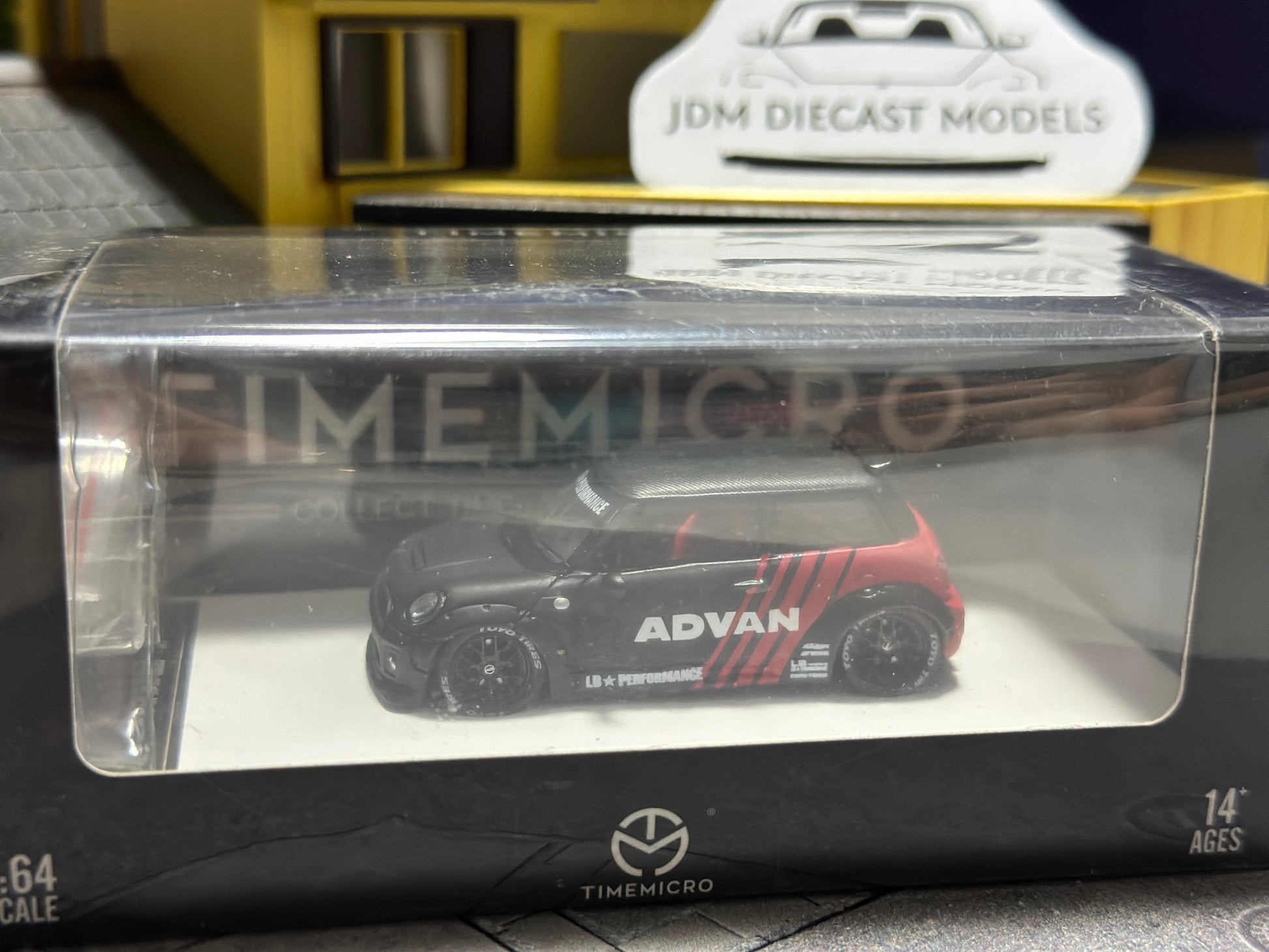 TIMEMICRO LBWK Mini Cooper ADVAN with Figurine – JDM Diecast Models