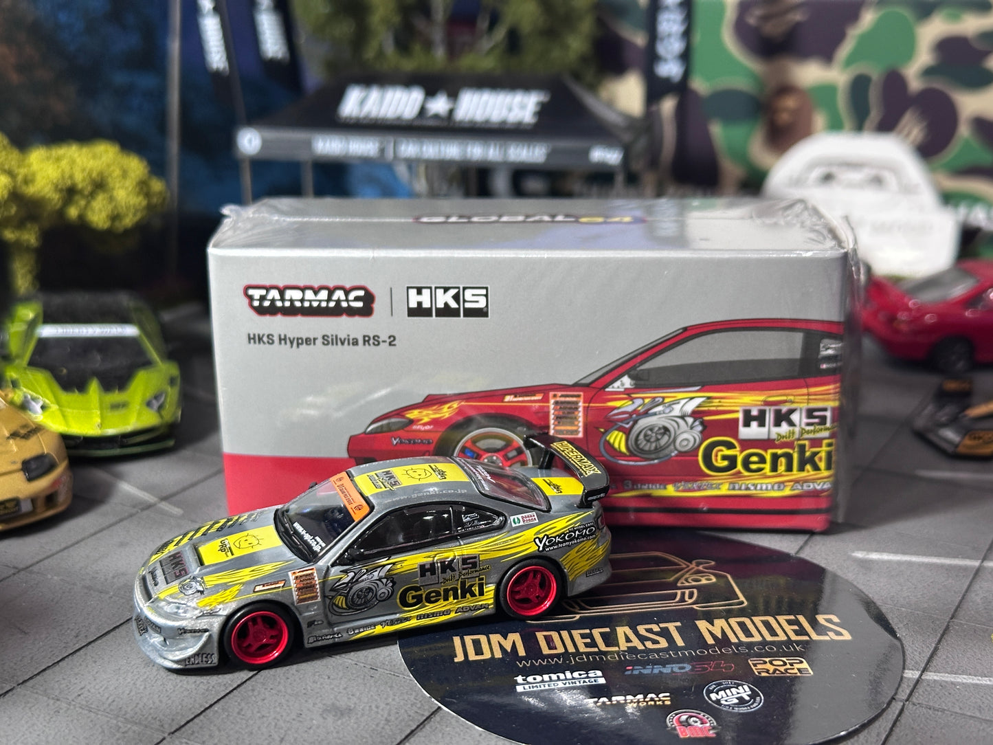 [Chase] Tarmac Works Nissan HKS Hyper Silvia RS-2 S15 (Red)