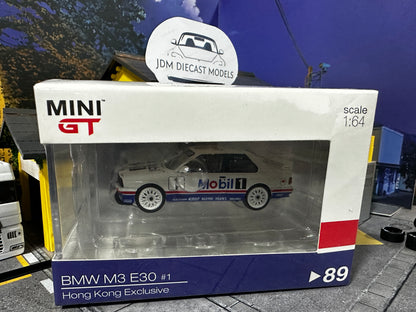 Mini GT BMW M3 (E30) 1 Schnitzel Motorsport 1992 Guia Race of Macau Winner HK Exclusive MGT00089-L