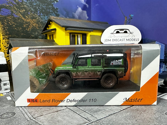 Master Land Rover Defender 110 Comes with Christmas Tree and Expedition Items (Muddy Version)