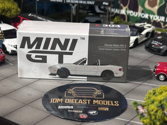 Mini GT Mazda Miata MX-5 (NA) Tuned Version (Classic White) MGT00304