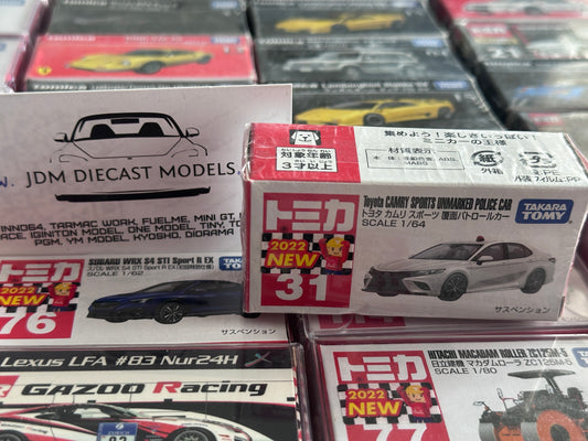 Takara Tomy Tomica No. 31 Toyota Camry Sports Unmarked Police Car 2022 First Release