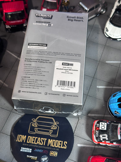 Tarmac Works Mitsubishi Lancer GSR Evolution Silver Special Edition with Tarmac Cards T64G-048-SL