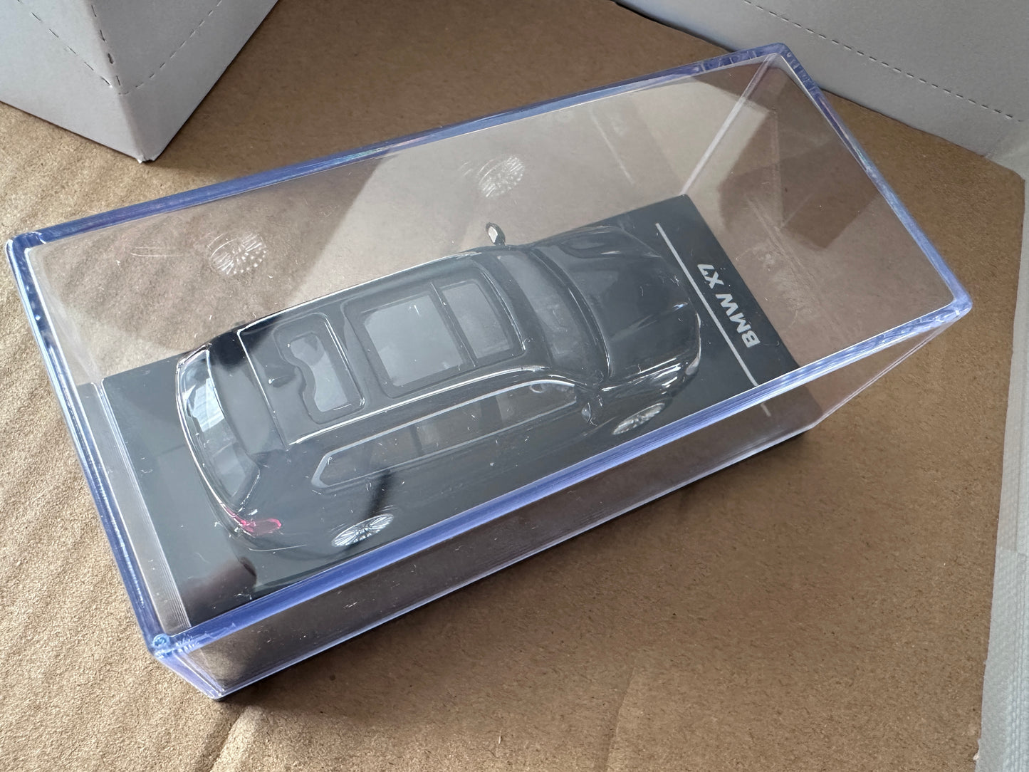 Para64 BMW X7 Black RHD PA-65191