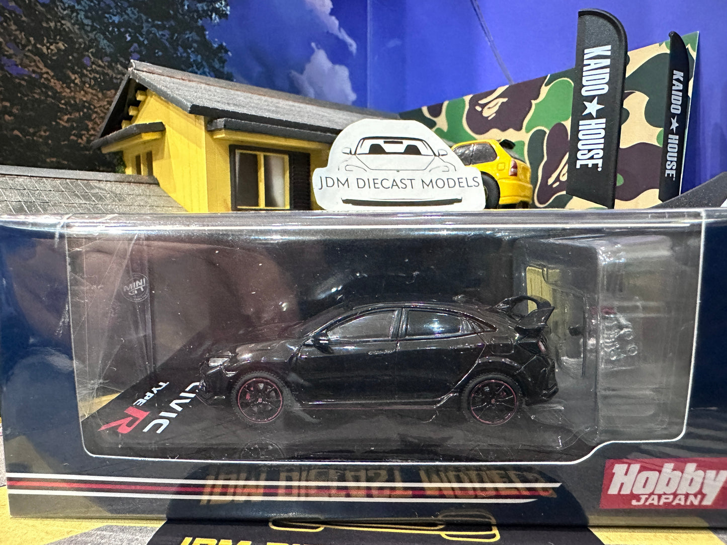 Hobby Japan Honda CIVIC TYPE R FK8 2020 with Engine Display Model Crystal Black HJ642055ABK