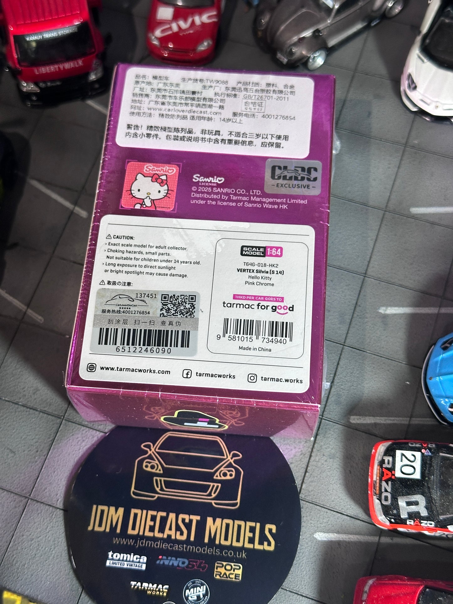Tarmac Work VERTEX Silvia (S14) Hello Kitty Pink Chrome T64G-018-HK2