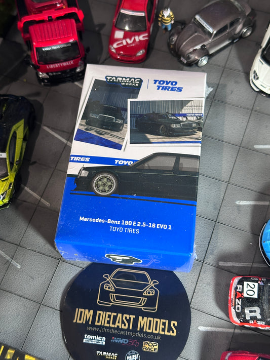 Tarmac Works Mercedes-Benz 190 E 2.5-16 EVO 1 TOYO TIRES T64G-057-TOYO