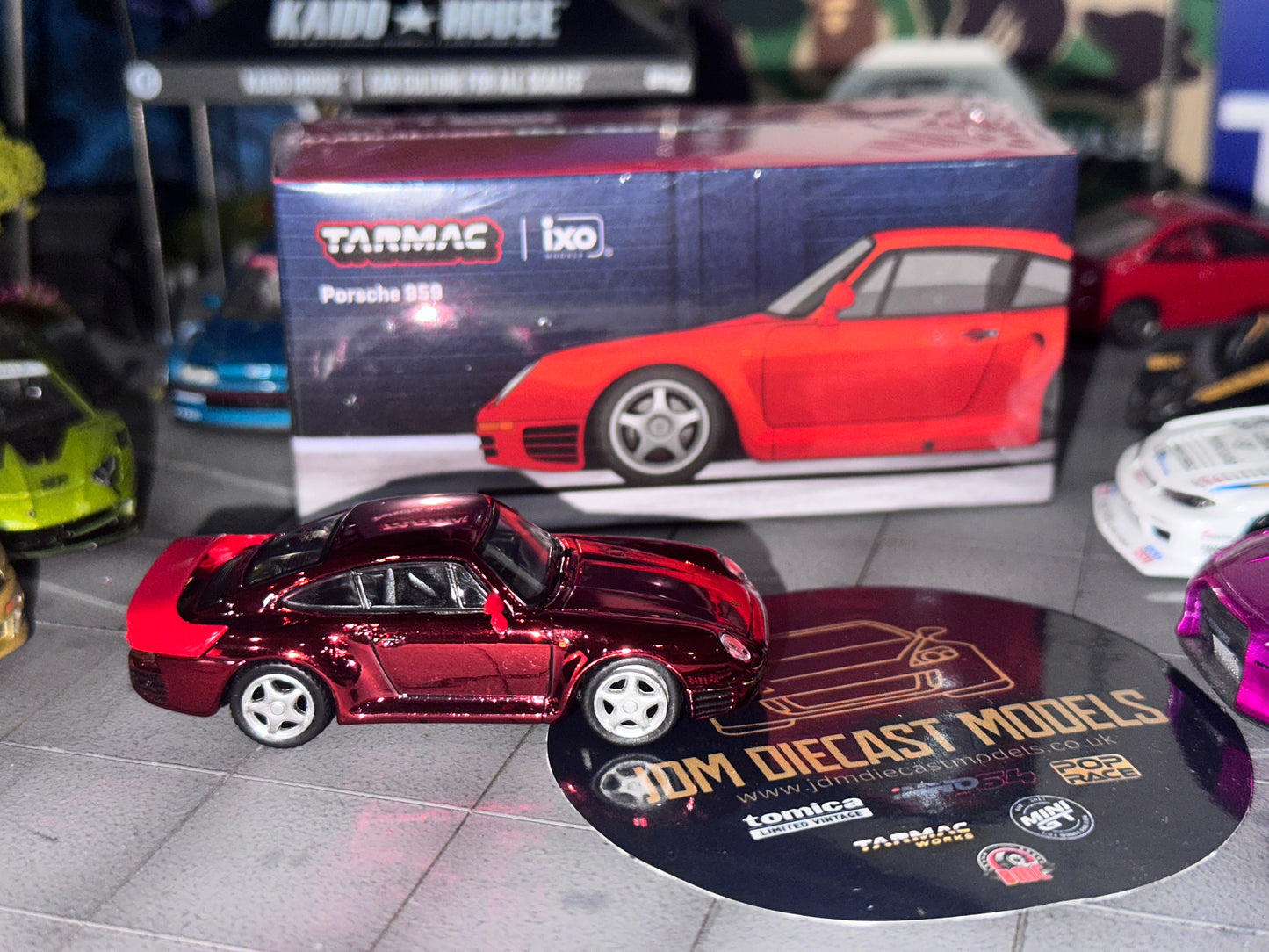 [Chrome Chase] Tarmac Works Porsche 959 (Red) T64G-068-RE