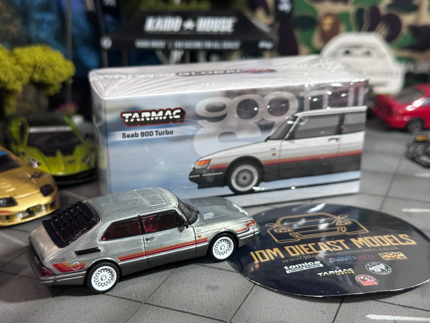 [Chase] Saab 900 Turbo (White) T64G-056-WH