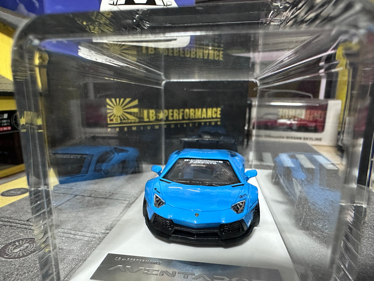 LB PERFORMANCE 1:64 LIBERTY WALK LB-WORKS Aventador LP700 Blue Resin