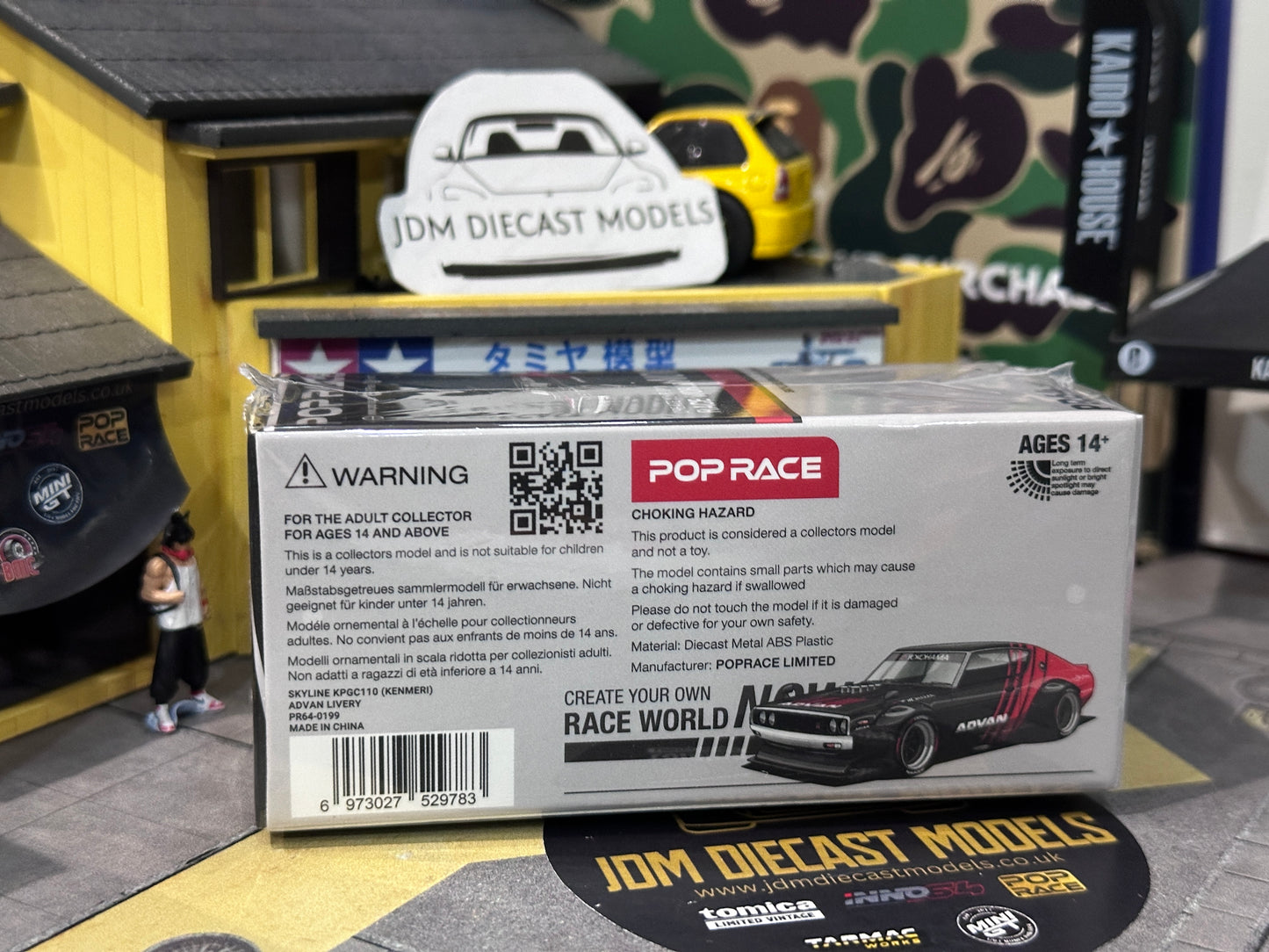 Poprace 1/64 Nissan Skyline KPGC110 Kenmari Advan Livery