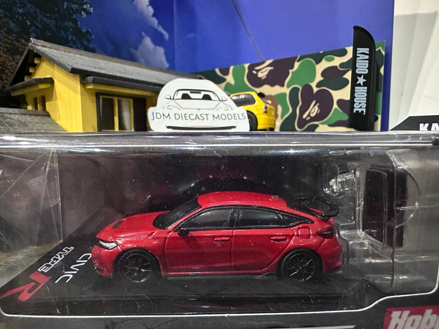 Hobby Japan Honda Civic Type R FL5 with Engine Display Model Flame Red HJ641063R