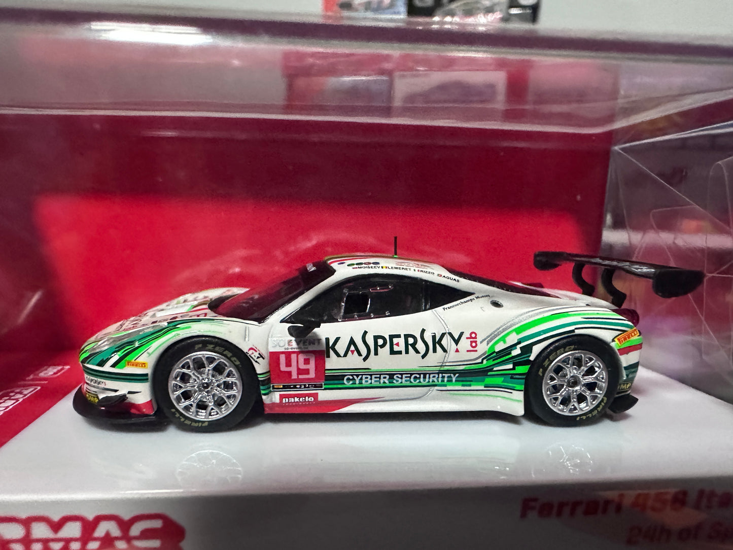 Tarmac Works Ferrari 458 Italia GT3 S.Lemeret/ R. Aguas/ A. Moiseev/ D. Rizzo
