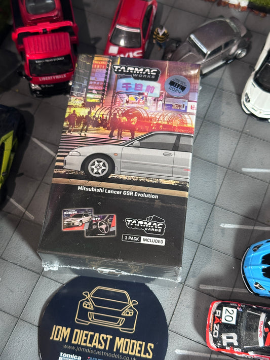 Tarmac Works Mitsubishi Lancer GSR Evolution Silver Special Edition with Tarmac Cards T64G-048-SL