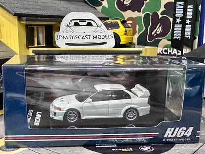Hobby Japan Mitsubishi Lancer GSR Evolution V CP9A 1998 with Mud Flag Scortia White HJ642032AW