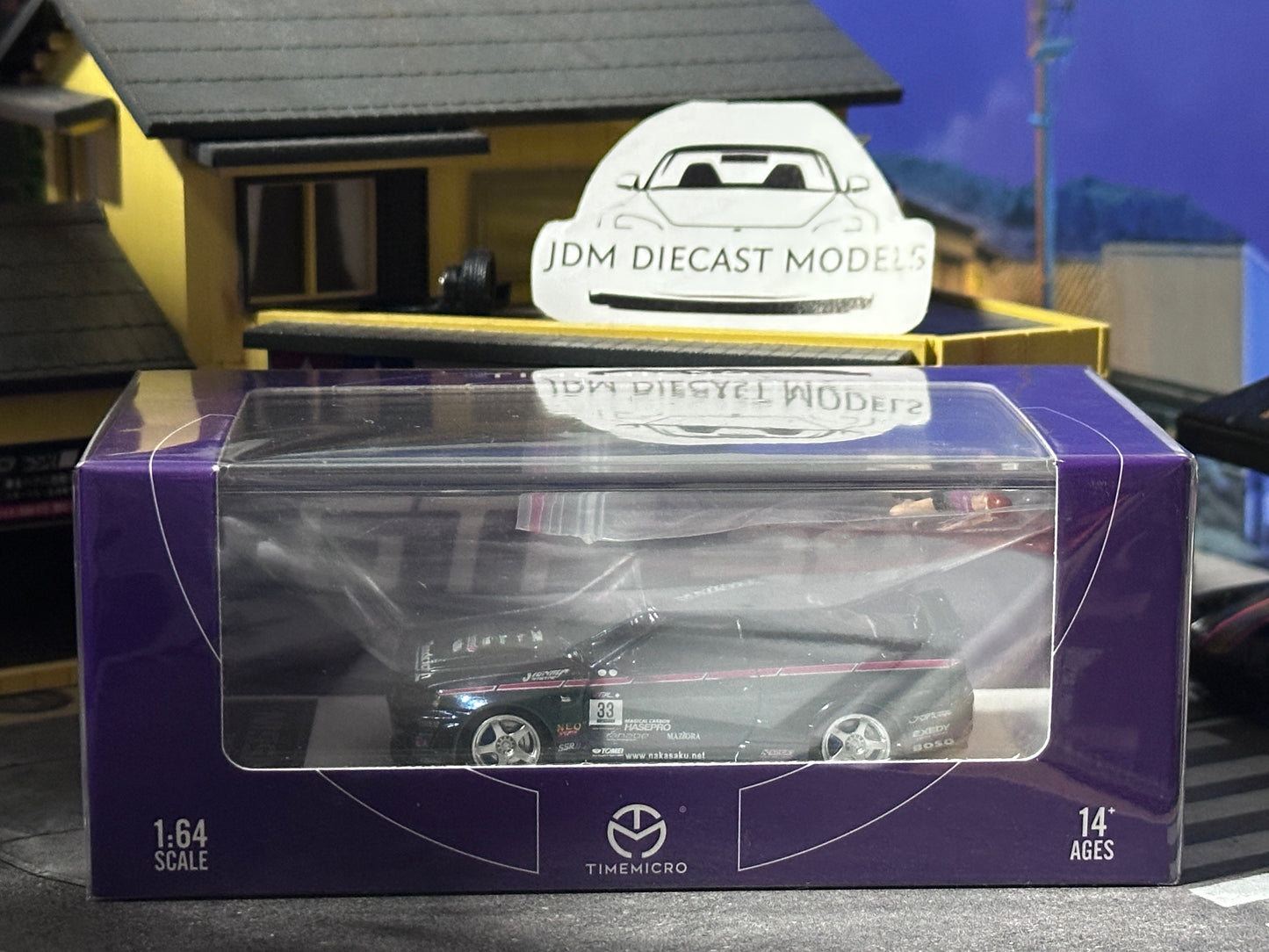 TimeMicro 1/64 Nissan GTR R34 Chameleon Purple with figure