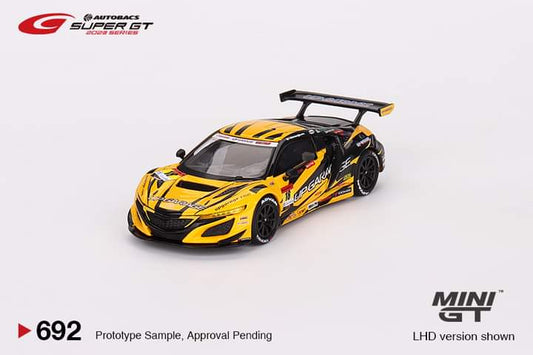 Preorder MiniGT Japan Super GT Series Honda NSX GT3 EVO22 #18 "UPGARAGE NSX GT3" TEAM UPGARAGE