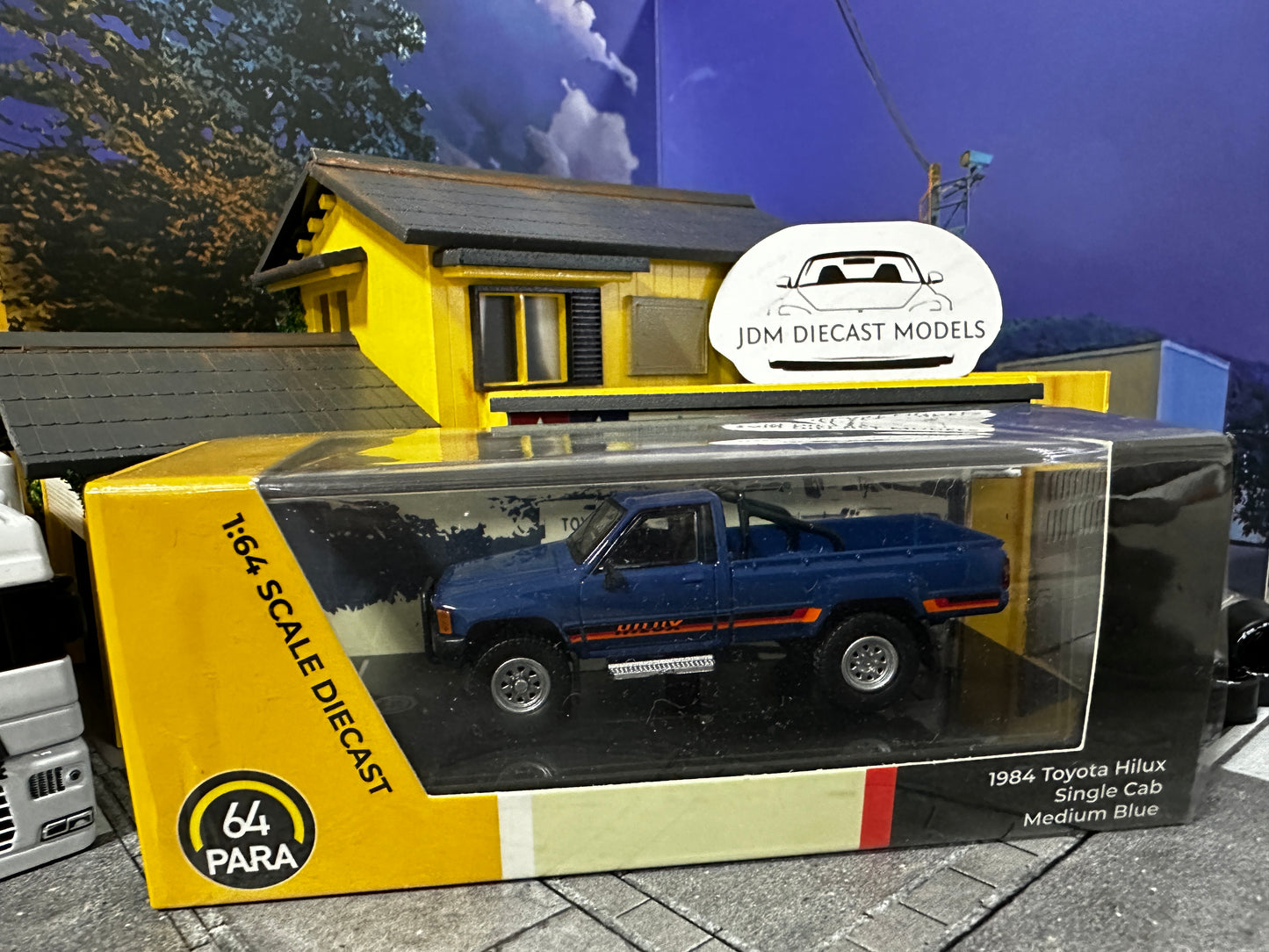 Para64 1984 Toyota Hilux Single Cab Medium Blue RHD PA-65522
