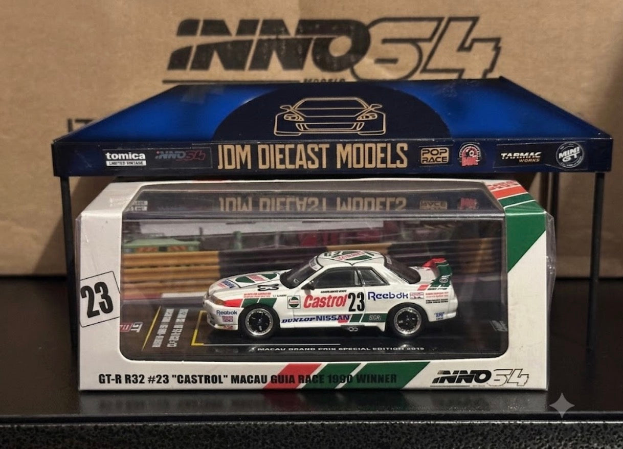 Inno64 Nissan Skyline GT-R R32 #23 Macau Guia Race 1990 - M. Hasemi Macau Grand Prix Special Edition 2019 Castrol Reebok IN64-MGP19-R3202