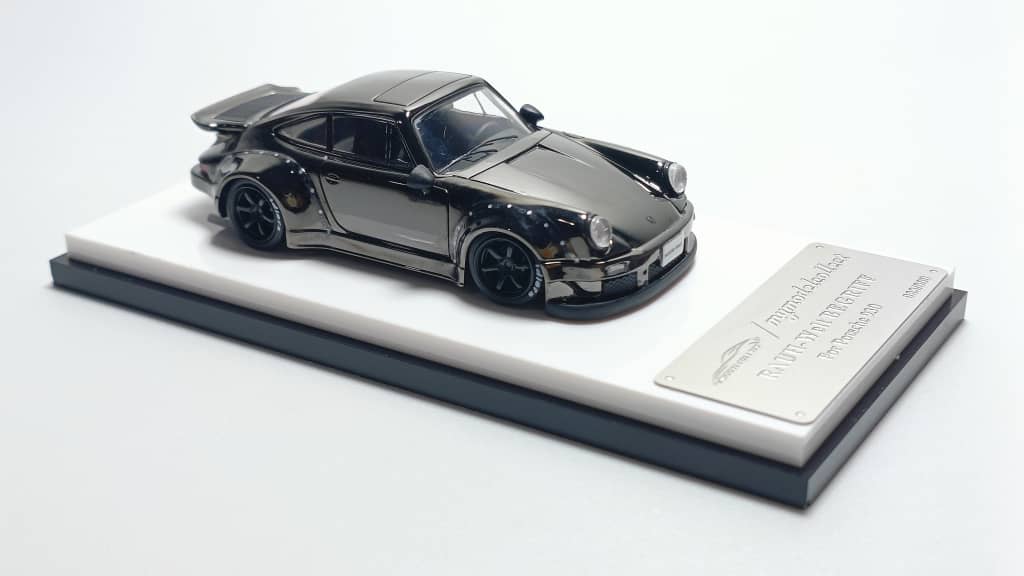 Model Collect Rauh-Welt RWB930 Whale Wing Chrome Gray