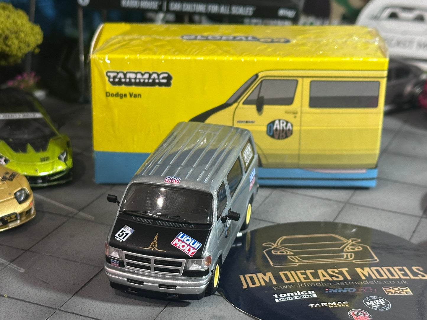 [Chase] Tarmac Works Dodge Van Yellow T64G-TL032-YL