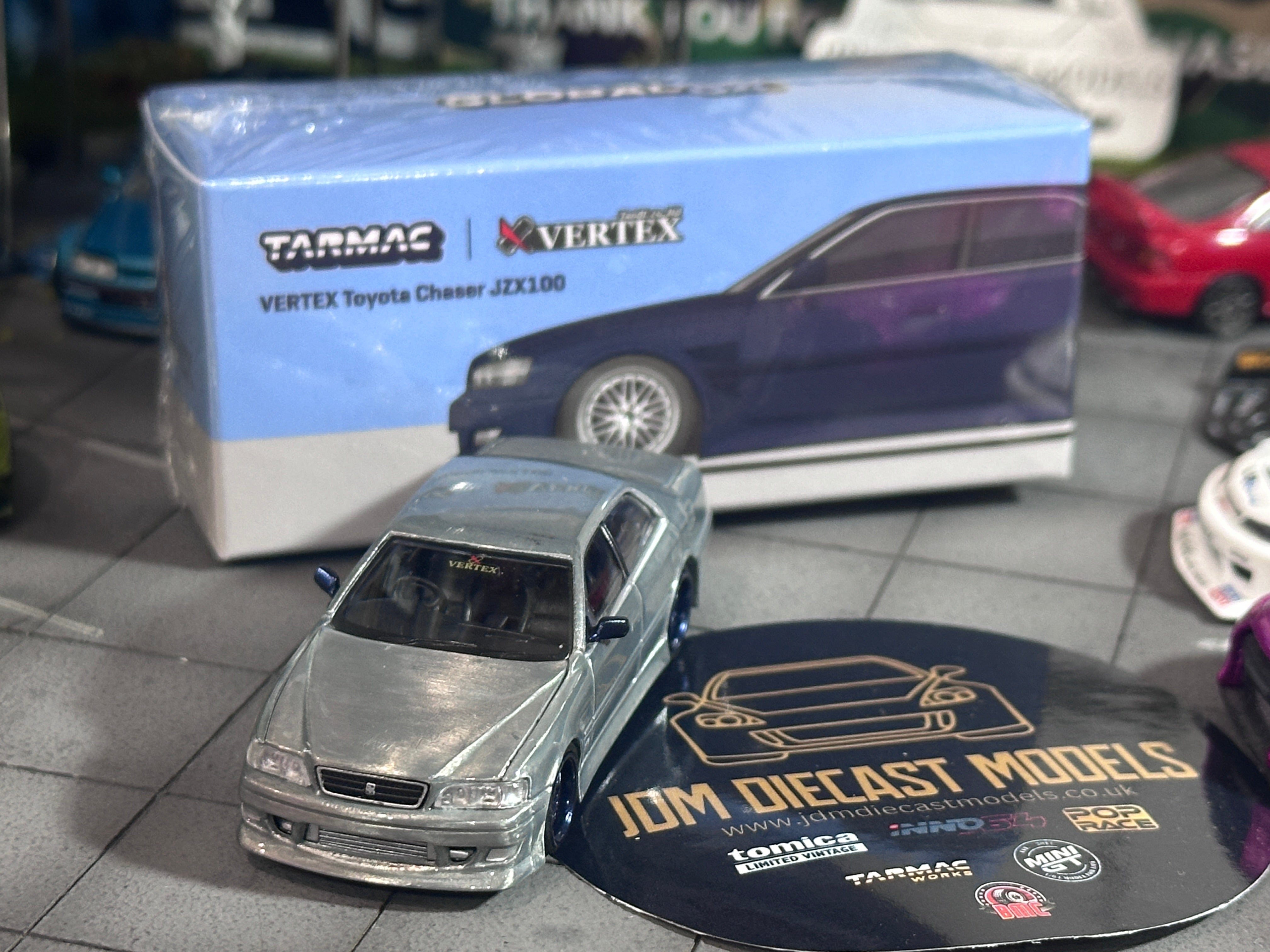 チェイスカーTARMAC Toyota Chaser JZX100 1/64 Chase] Tarmac Works VERTEX Toyota Chaser JZX100 Blue Metallic T64G
