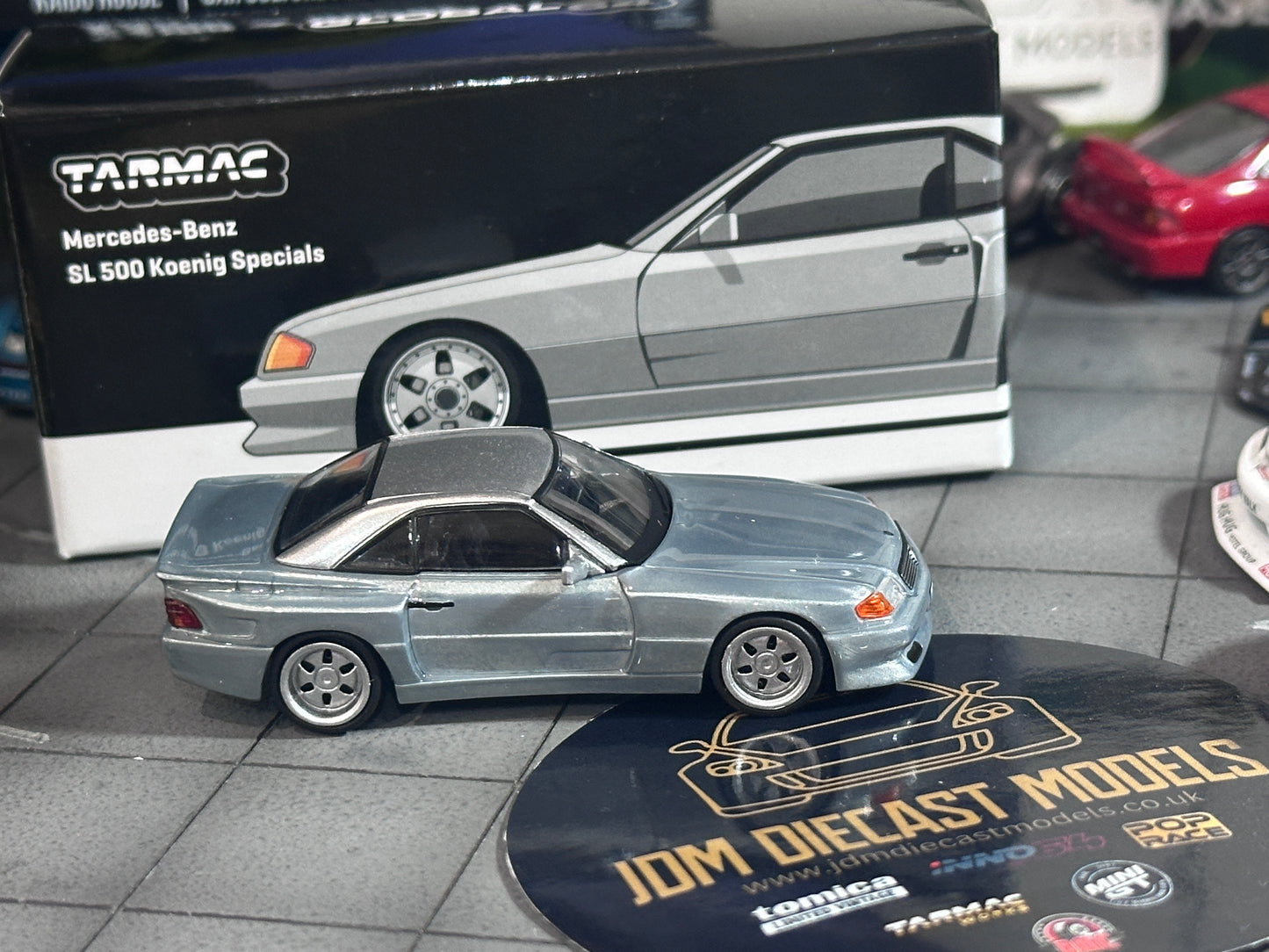 [Chase] Tarmac Works Global 64 Mercedes Benz SL 500 Koenig Specials Silver T64G-045-SL