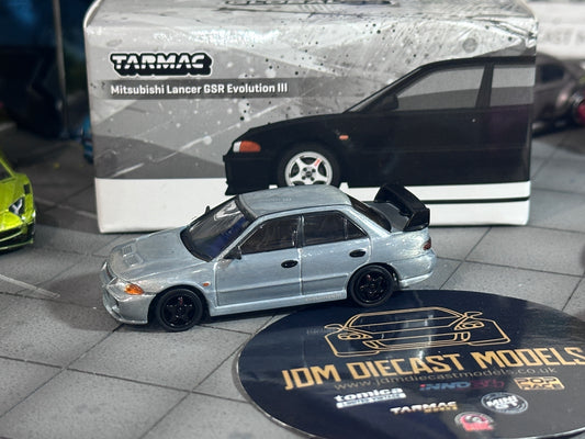 [Chase] Tarmac Works Mitsubishi Lancer GSR Evolution III Black T64G-050-BK