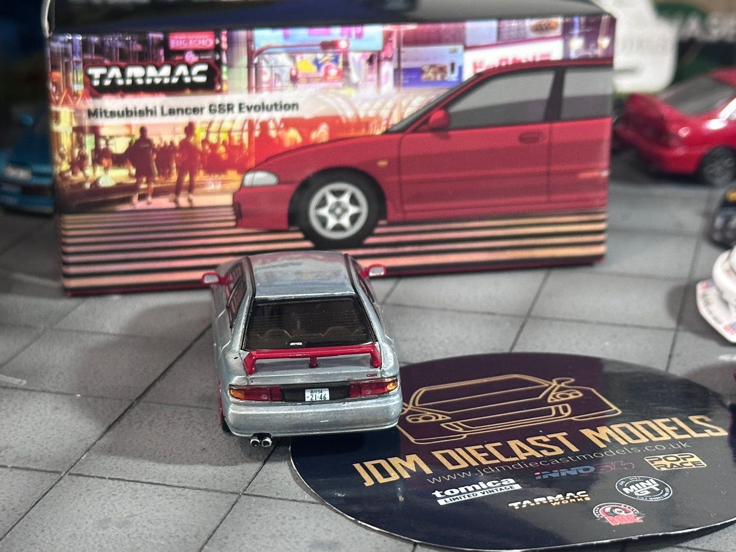 [Chase] Tarmac Works Mitsubishi Lancer GSR Evolution Red T64G-048-RE