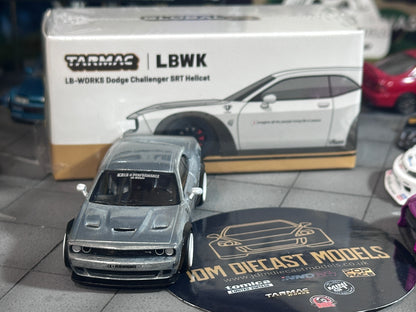 [Chase] Tarmac Works LB-WORKS Dodge Challenger SRT Hellcat - Lamley Special Edition (White) T64G-TL039-WH