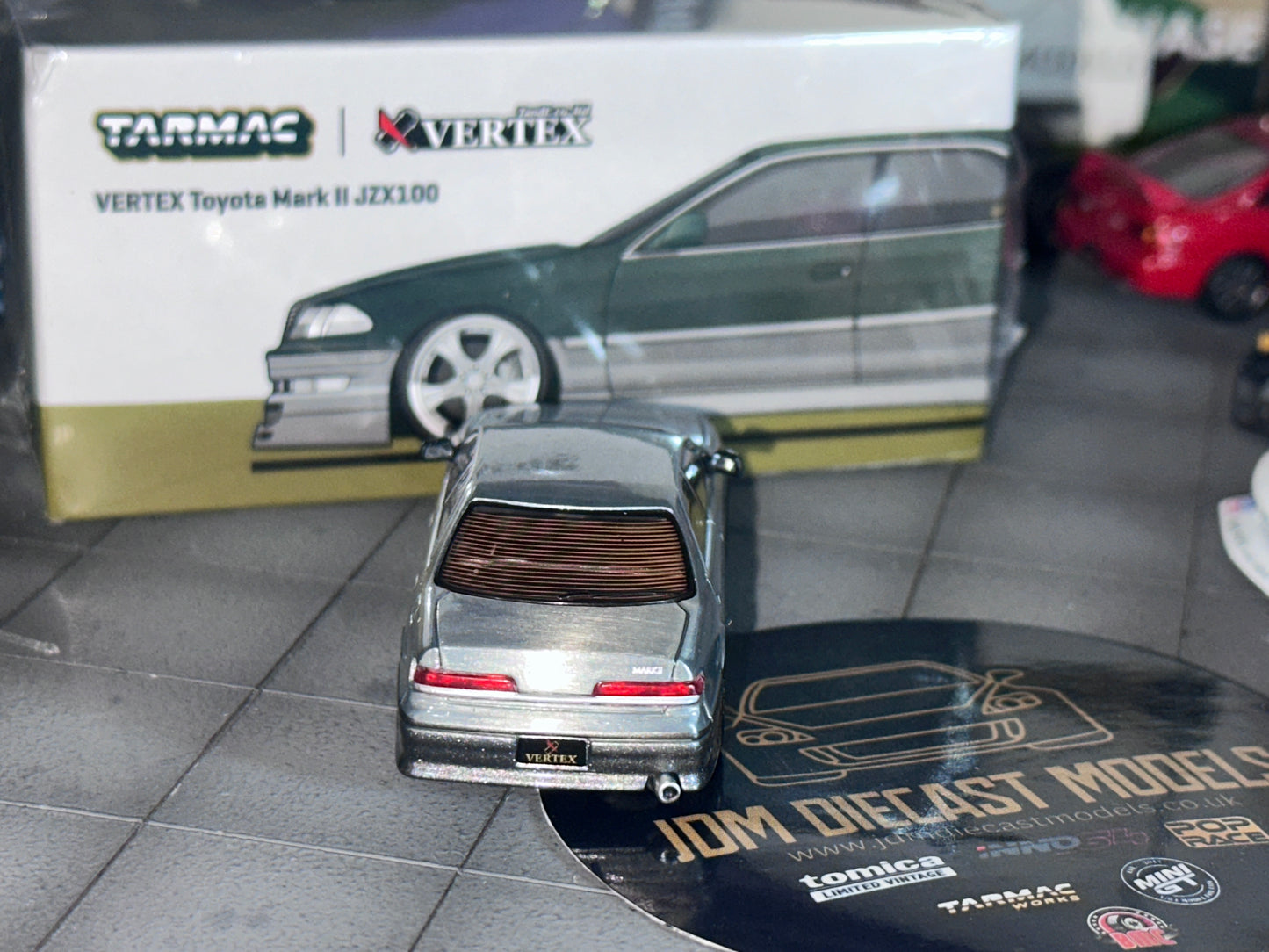 [Chase] Tarmac Works VERTEX Toyota Mark II JZX100 Dark Green Metallic T64G-024-GR