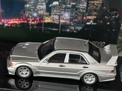 Inno64 Mercedes-Benz 190E Silver IN64-190E-SIL