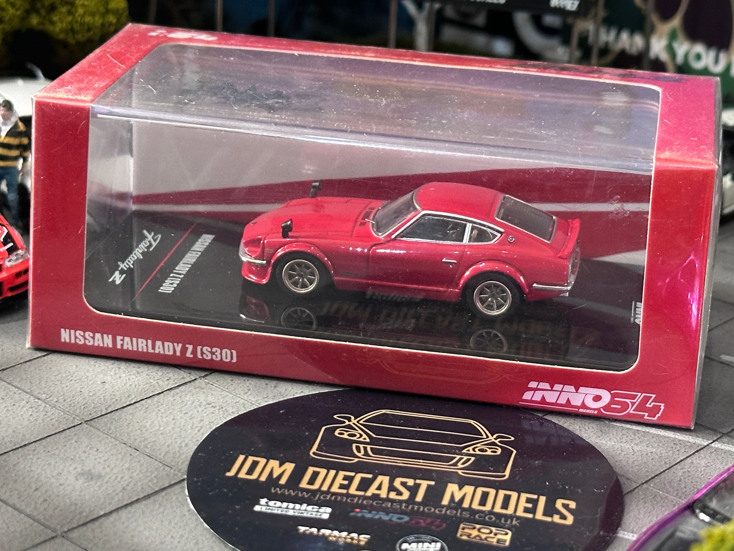 Inno64 Nissan Fairlady Z (S30) Red