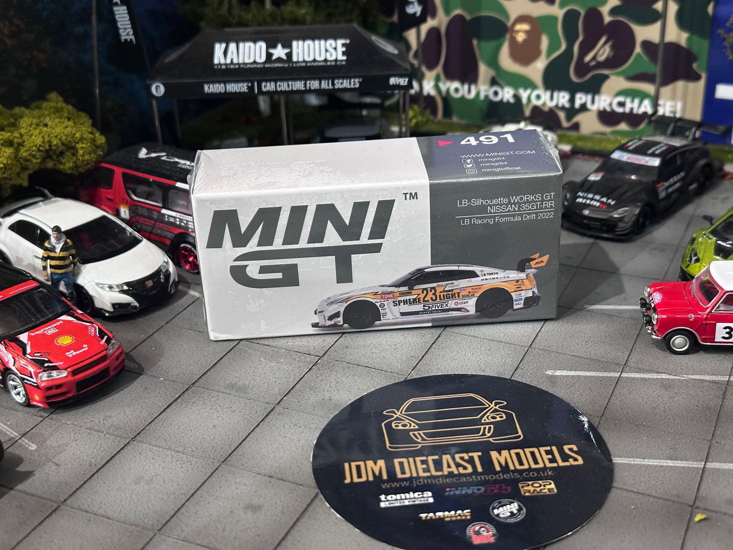 Mini GT Nissan LB-Silhouette WORKS GT 35GT-RR Ver.2 LB Racing Formula Drift 2022 MGT00491