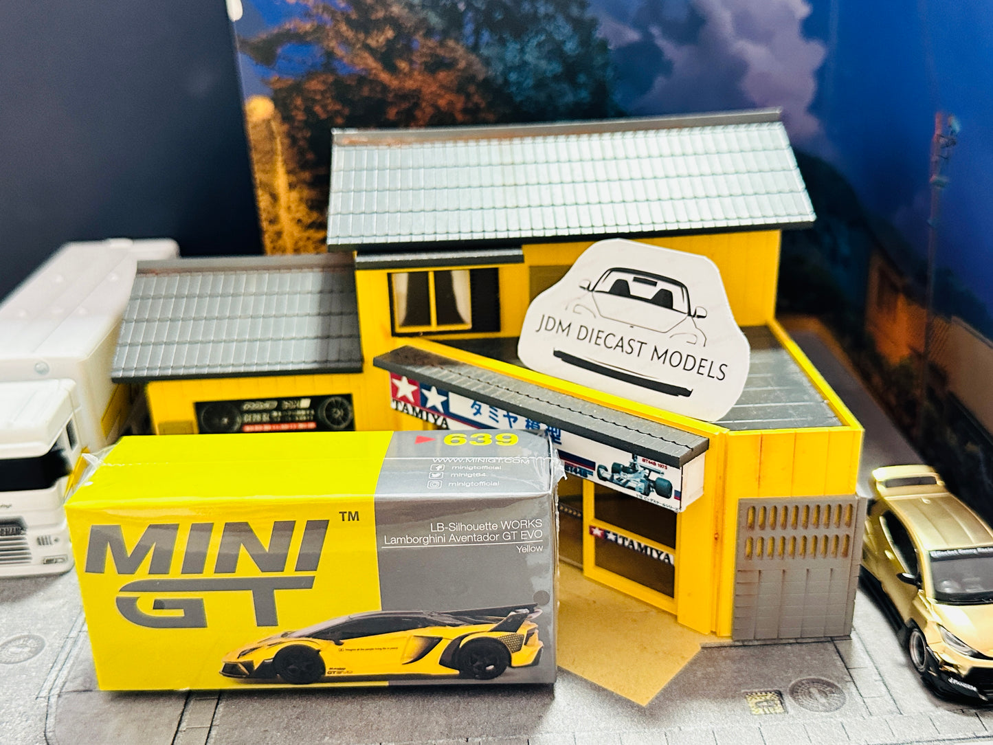 MiniGT Lamborghini LB-Silhouette WORKS Aventador GT EVO Yellow MGT00639-R