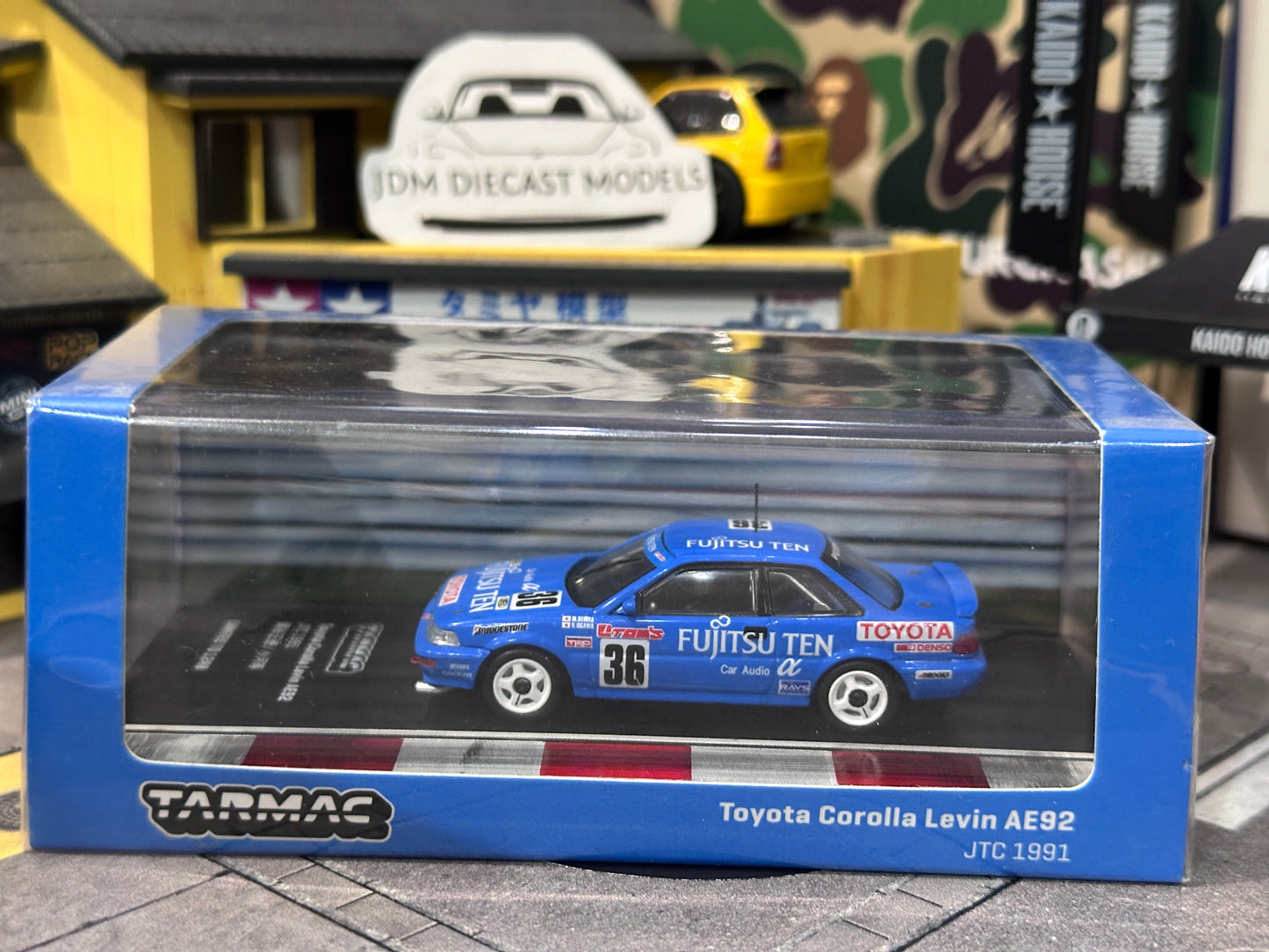 Tarmac Works Toyota Corolla Levin AE92 JTC 1991 T64-036-91JTC36