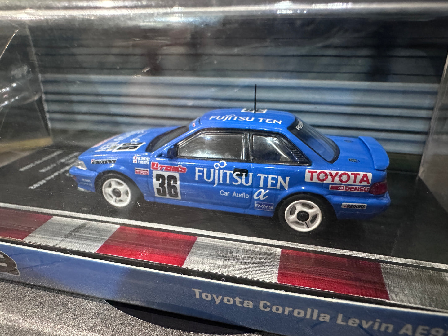 Tarmac Works Toyota Corolla Levin AE92 JTC 1991 T64-036-91JTC36