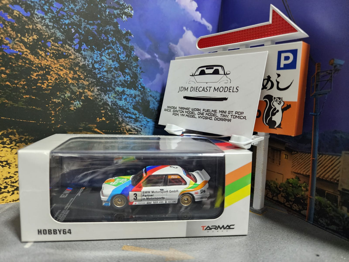 Tarmac Works BMW M3 E30 Macau Guia Race 1990 2nd Place Emanuele Pirro Macau Grand Prix 2107 Special Edition