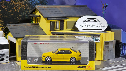 Inno64 Toyota Altezza RS200 Z-Edition Yellow