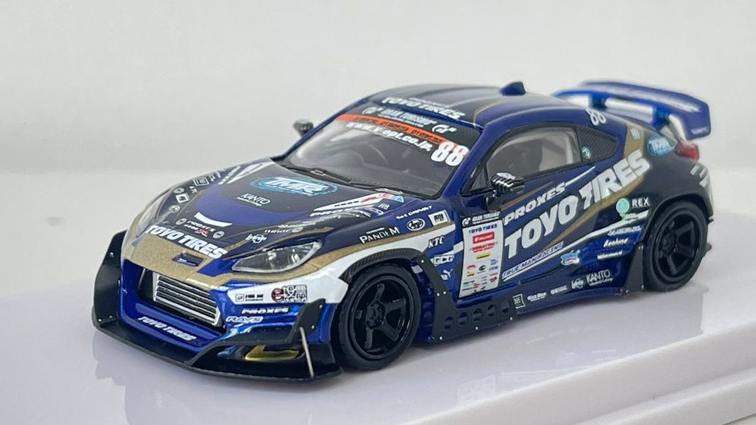 Gulliver * Inno64 1/64 Toyota GR86 Team Toyo Tires Drift D1GP 2025