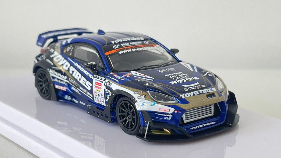 Gulliver * Inno64 1/64 Toyota GR86 Team Toyo Tires Drift D1GP 2025