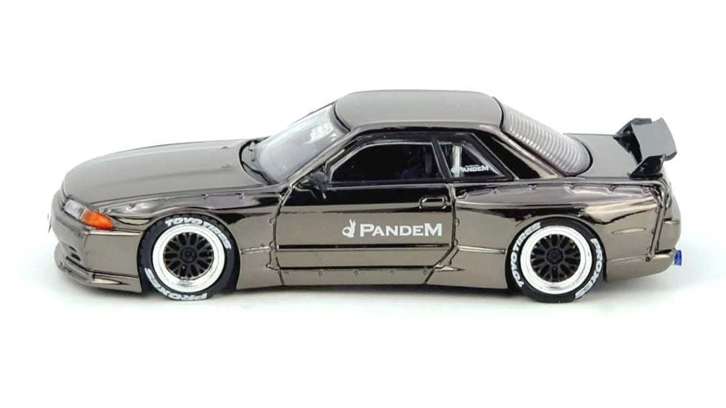 Inno64 Nissan Skyline GT-R R32 Pandem Hong Kong Special Edition