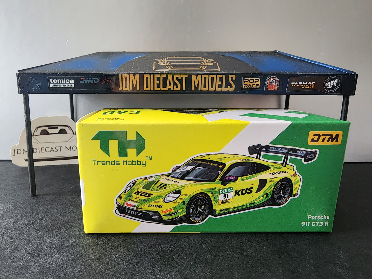 Trends Hobby Porsche 911 GT3 R DTM 2024 #91 Yellow 241084(C)