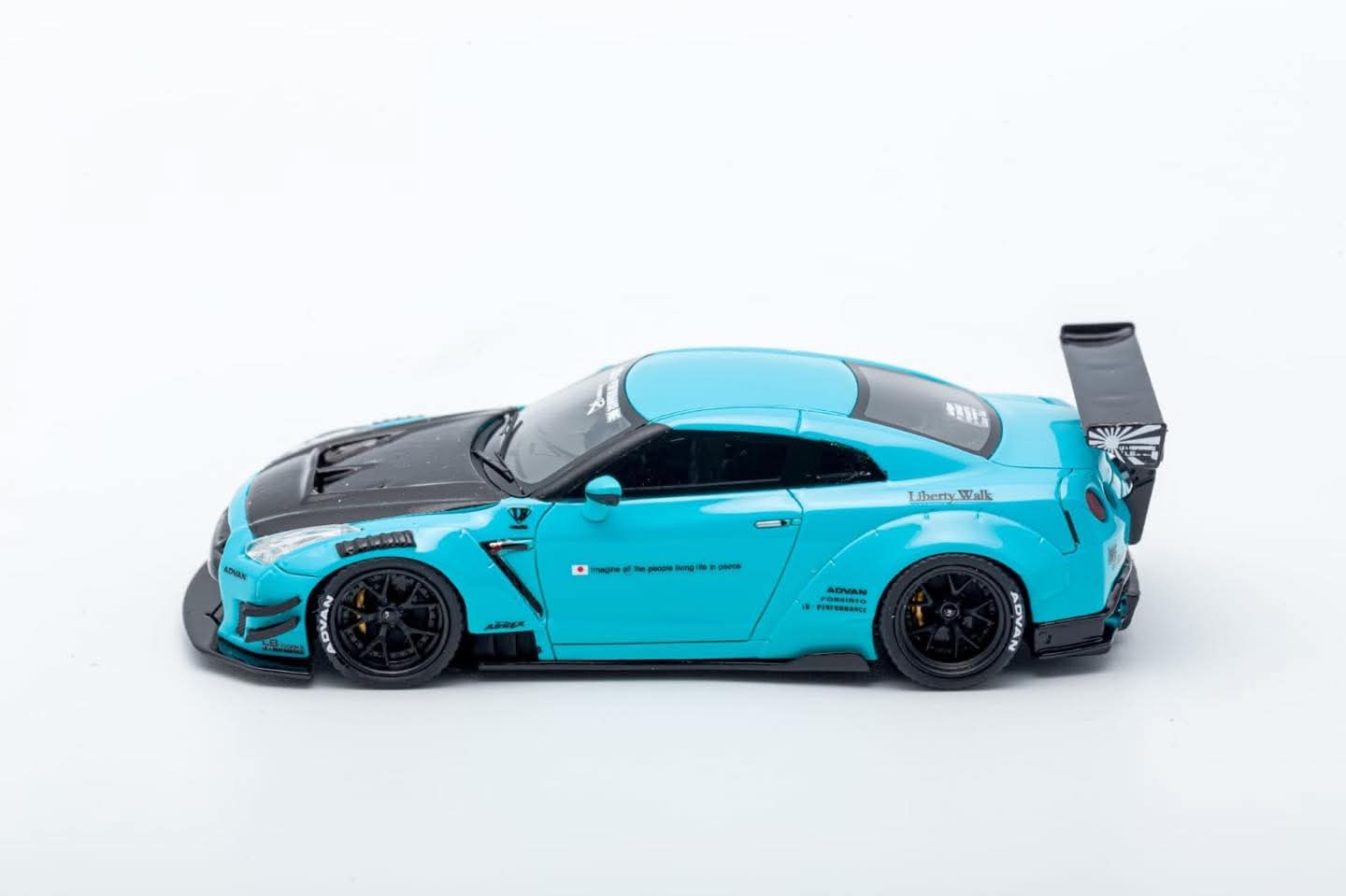 Impossible Perfect Skyline GT-R R35 UK Edition Blue with Carbon Bonnet LBWK Version 2 Resin
