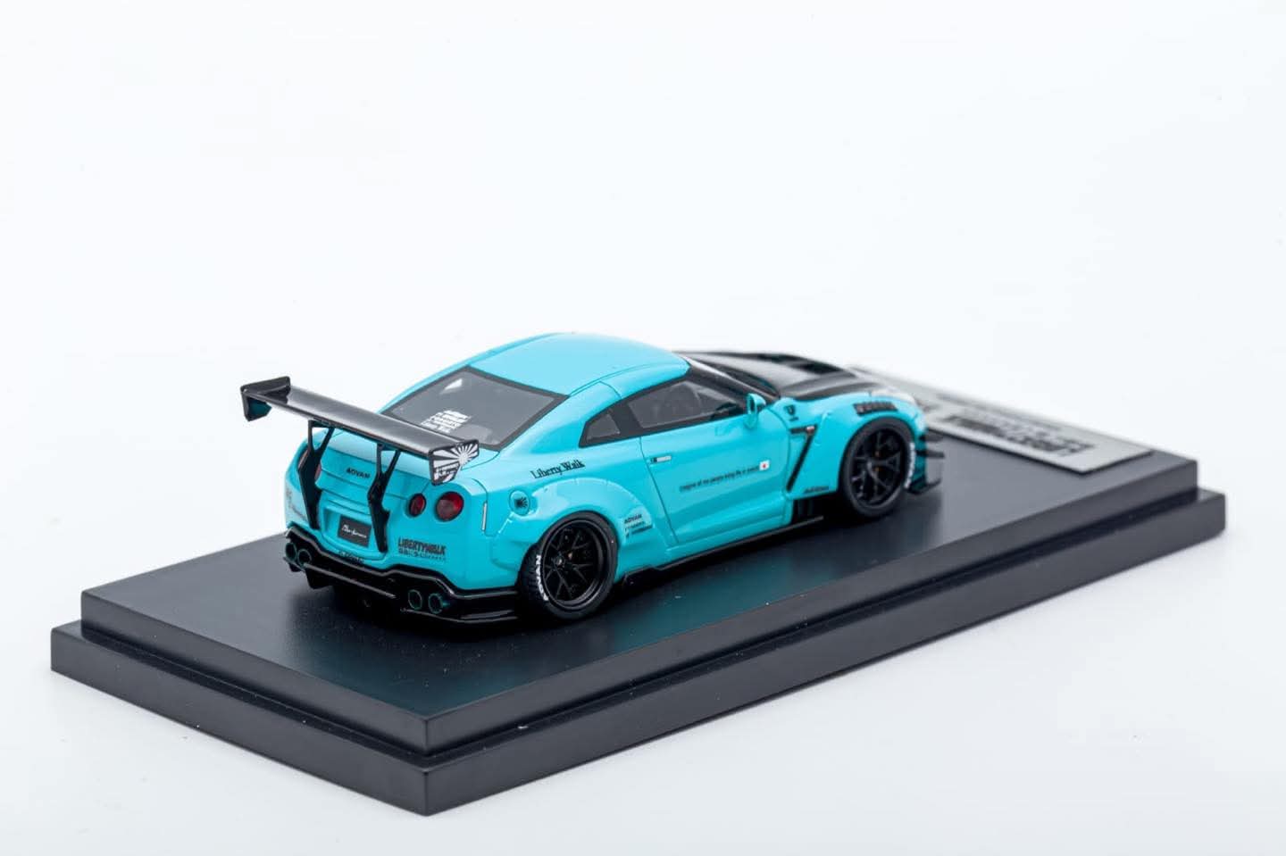 Impossible Perfect Skyline GT-R R35 UK Edition Blue with Carbon Bonnet LBWK Version 2 Resin