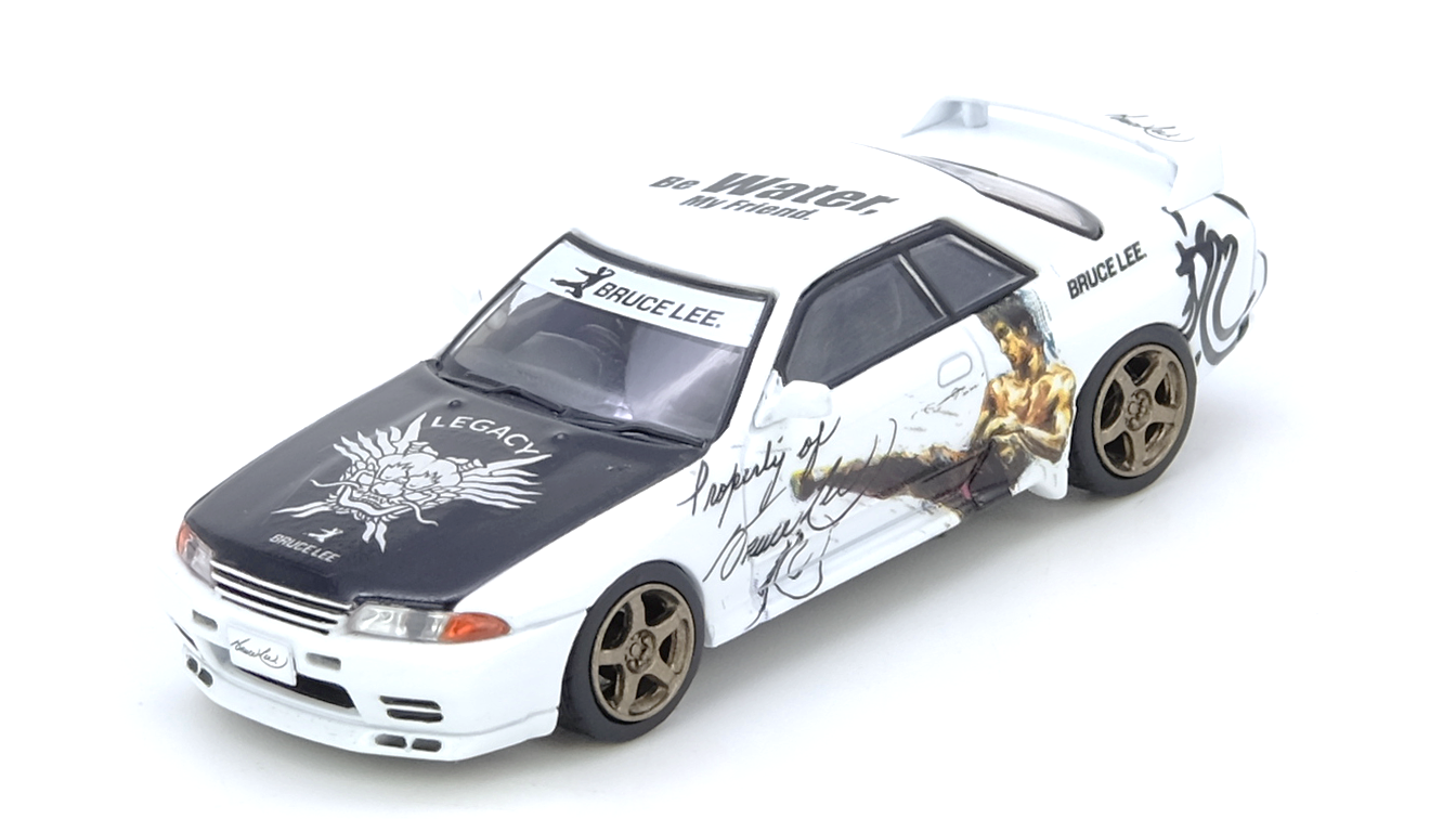 Inno64 NISSAN SKYLINE GT-R (R32) "BRUCE LEE"