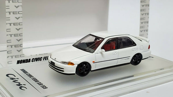 Inno64 Honda Civic Ferio EG9 White/ Blue/ Black/Yellow